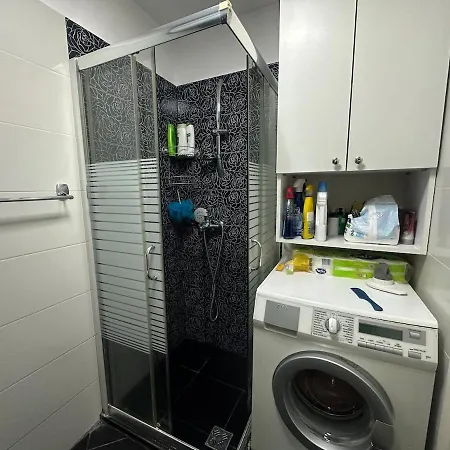 Vibrant Haven Apartment Tirana